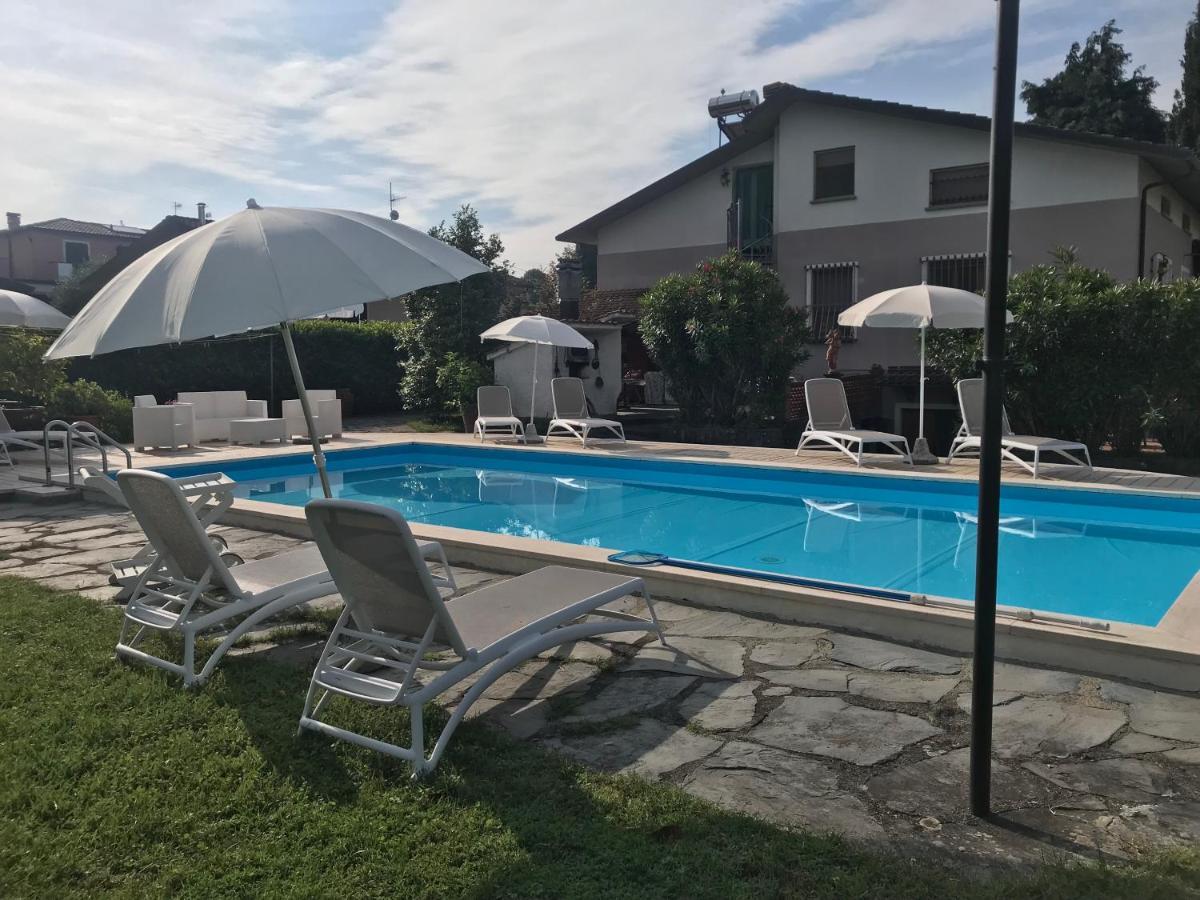 Appartamento Lussuoso 2 In Villa Riccardo 바르가 외부 사진